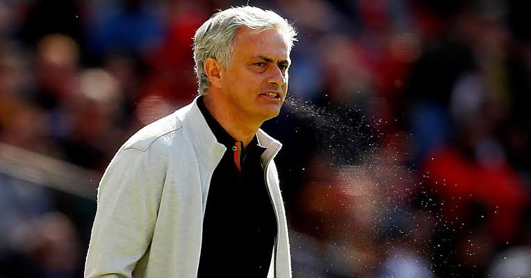 Why Mourinho Forced his side Roma to play with 10 men
