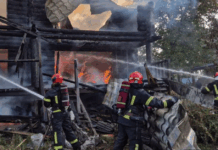 Russia Unleashes Largest Barrage in Weeks as Peace Efforts Gather Pace